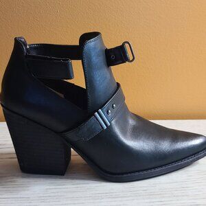 SOUL Naturalizer Matcha Womens Padded Insole Ankle Boots